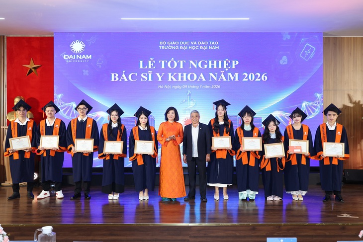 Thêm 83 bác sĩ y khoa ra trường, bổ sung nguồn nhân lực cho ngành y tế - Ảnh 3.