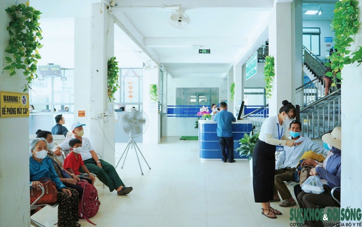 Nguyên nhân nhiều người không hút thuốc vẫn mắc ung thư phổi- Ảnh 1.
