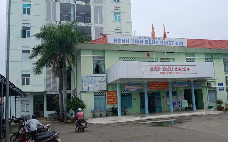 Sán dây bò dài 1,2 mét ký sinh đại tràng vì thói quen ăn thịt bò tái- Ảnh 4.