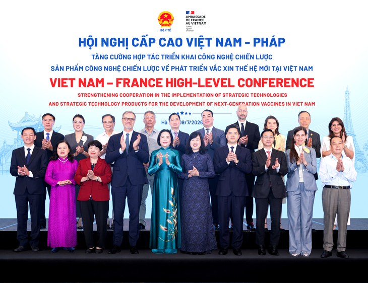 Bộ trưởng Đào Hồng Lan: Phát triển vắc xin thế hệ mới là bước đi chiến lược để nâng cao năng lực tự chủ y tế quốc gia - Ảnh 1.