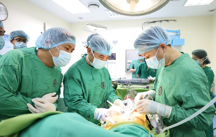Thêm ca ghép thận thành công, khẳng định năng lực ghép tạng tại y tế địa phương- Ảnh 2.