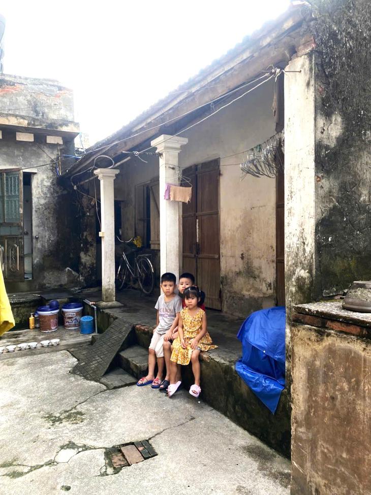 MS 1103: Người mẹ rơi vào hôn mê sau tai nạn giao thông, 3 con thơ nheo nhóc ngóng mẹ về - Ảnh 5.
