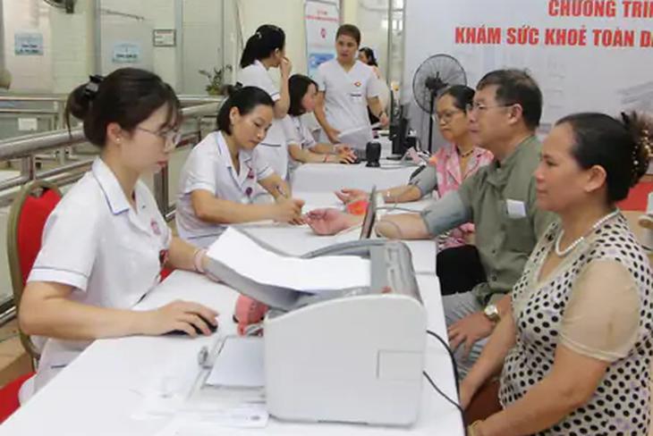 Hà Nội trao quyền cho Sở Y tế giải quyết 2 thủ tục quan trọng về khám, chữa bệnh- Ảnh 1.