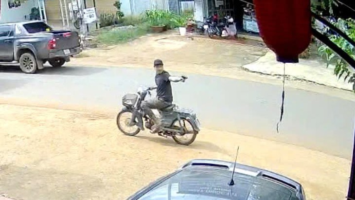 Thua 500 nghìn đồng trong game cờ bạc, thanh niên rút súng dọa bắn người rồi tẩu thoát qua 4 tình, thành- Ảnh 1.
