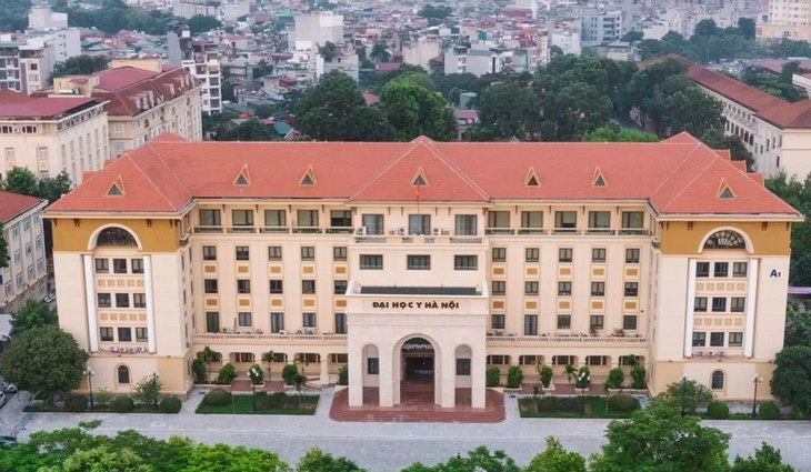 Xử lý kỷ luật 2 sinh viên Đại học Y Hà Nội vụ phát ngôn phản cảm- Ảnh 2.