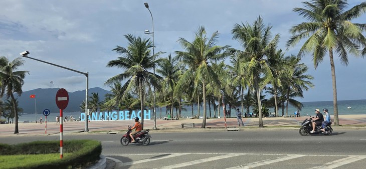 Nắng nóng dịch chuyển vào Trung Bộ, miền Bắc còn 2 ngày oi nóng- Ảnh 1.