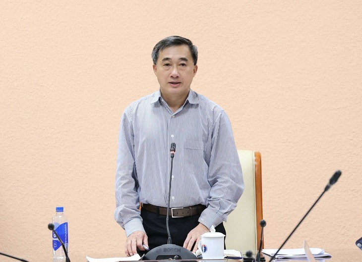 Thứ trưởng Trần Văn Thuấn: Khung chương trình thực hành phải dựa trên năng lực, đủ kiến thức, bảo đảm an toàn người bệnh- Ảnh 1.