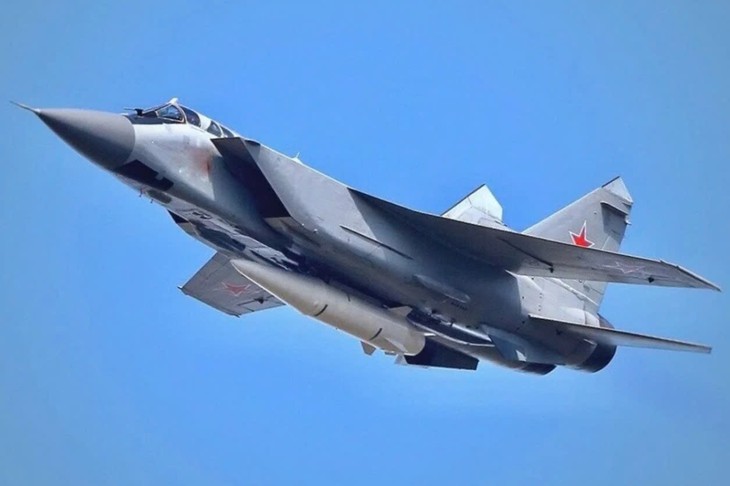 Tình báo Ukraine nói Nga tạm dừng sản xuất tên lửa Kinzhal - Ảnh 1.