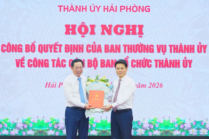 Hải Phòng công bố quyết định về công tác cán bộ - Ảnh 1.
