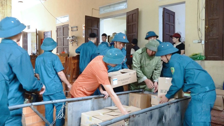 Vết nứt 100m tại xã Quan Sơn diễn biến phức tạp, đe dọa khu dân cư - Ảnh 3.