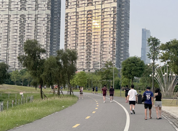 Mỗi ngày nên đi bộ bao nhiêu phút là tốt nhất cho sức khỏe?- Ảnh 3.