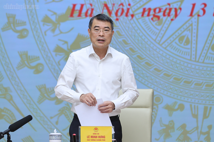 Thủ tướng: Ngân hàng phải giảm lãi suất, đưa tín dụng vào đúng nơi cần vốn- Ảnh 2.