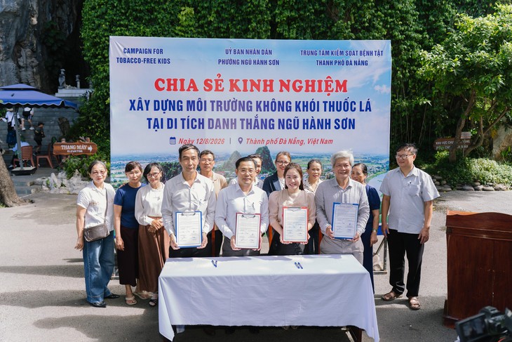 Xây dựng Di tích Danh thắng Ngũ Hành Sơn thành mô hình điểm không khói thuốc- Ảnh 1.