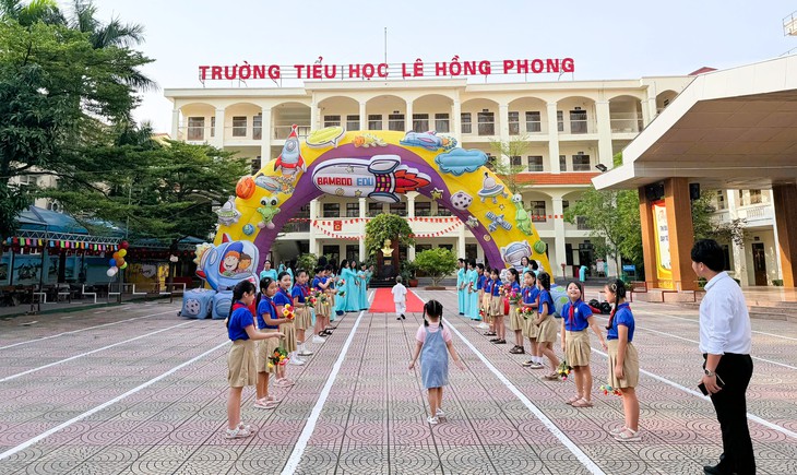 Hải Phòng yêu cầu khai giảng năm học mới trang trọng, an toàn - Ảnh 1.