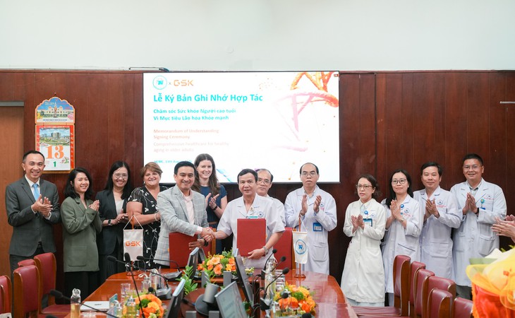 Gánh nặng bệnh không lây nhiễm tăng, già hoá dân số nhanh, cần thúc đẩy chăm sóc sức khỏe toàn diện- Ảnh 1.