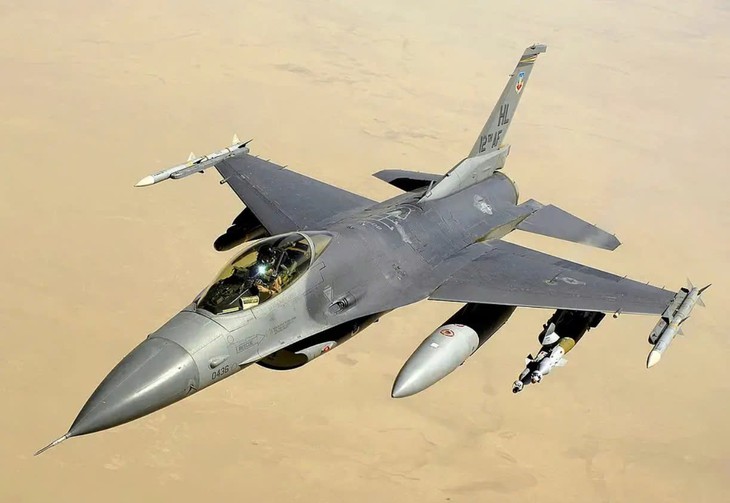 Ukraine chặn đứng kế hoạch săn chiến đấu cơ F-16 và Mirage 2000 từ Nga- Ảnh 1.