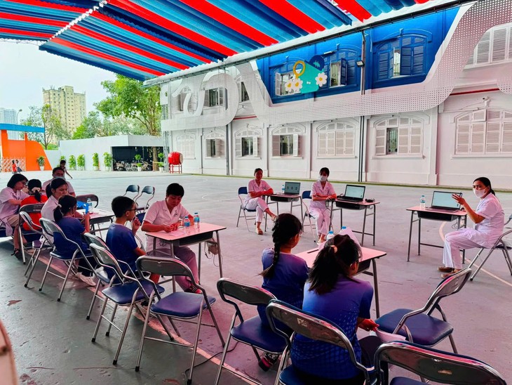Hơn 2,2 triệu trẻ em, học sinh Hà Nội được khám sức khỏe miễn phí - Ảnh 1.