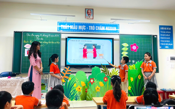 Hà Nội công bố học phí 35 trường chất lượng cao năm học mới- Ảnh 4.