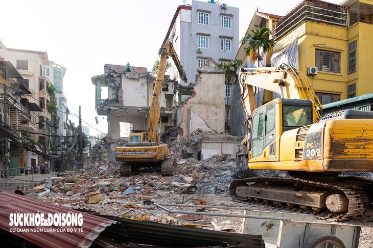 Hiện trạng 'ngõ khổ' Hà Nội đang được mở rộng lên 21,5m- Ảnh 7.