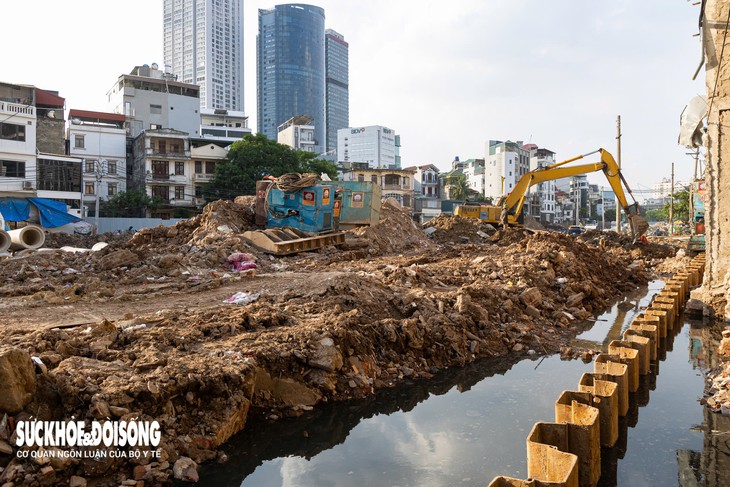 Hiện trạng 'ngõ khổ' Hà Nội đang được mở rộng lên 21,5m- Ảnh 5.
