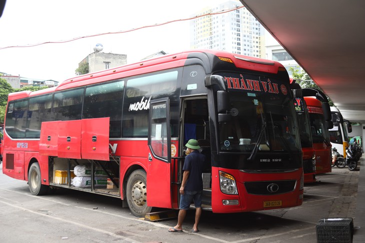 Nghỉ lễ 2/9: Các nhà xe không được để người dân 'đứng đường, tự lo' - Ảnh 2.