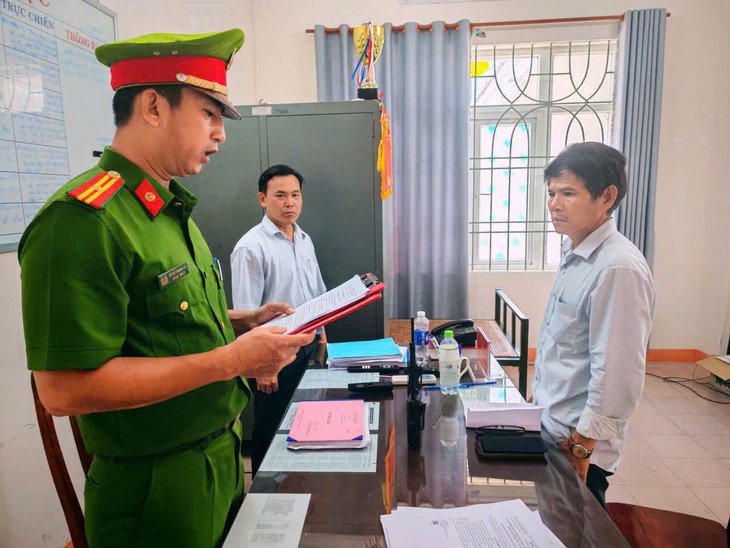 'Hô biến' thiết bị 1,2 tỷ đồng thành sắt phế liệu, chiếm đoạt 240 triệu đồng - Ảnh 1.