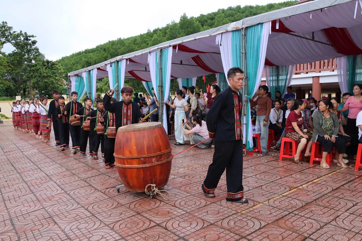 Rộn ràng Tết Lấp lỗ ở bản Rào Tre, Hà Tĩnh- Ảnh 1.