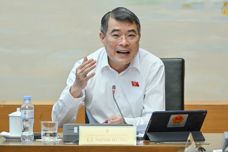 Thủ tướng: Muốn kéo giảm giá nhà phải kiểm soát giá đất và chi phí- Ảnh 2.