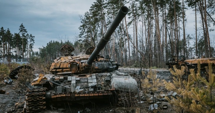 Ukraine đem xe tăng T-72 Nga làm quà tặng khắp châu Âu- Ảnh 1.
