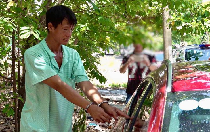 Vừa ra tù, Mai Văn Lạc lại gây ra gần 10 vụ đập kính ô tô trộm tài sản- Ảnh 1.