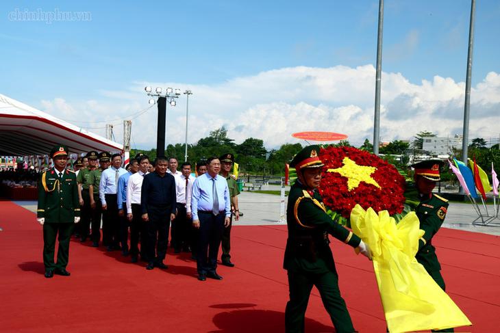Phó Thủ tướng: Xây dựng Phú Quốc trở thành đơn vị kiểu mẫu về an ninh, trật tự- Ảnh 1.