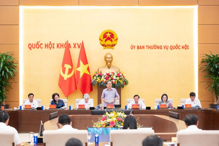 Chủ tịch Quốc hội: Mỗi quyết định lập pháp phải mở đường cho phát triển đất nước- Ảnh 3.