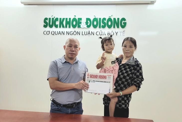Hai mẹ con mắc Thalassemia đón nhận tình cảm của bạn đọc Báo Sức khỏe và Đời sống- Ảnh 1.
