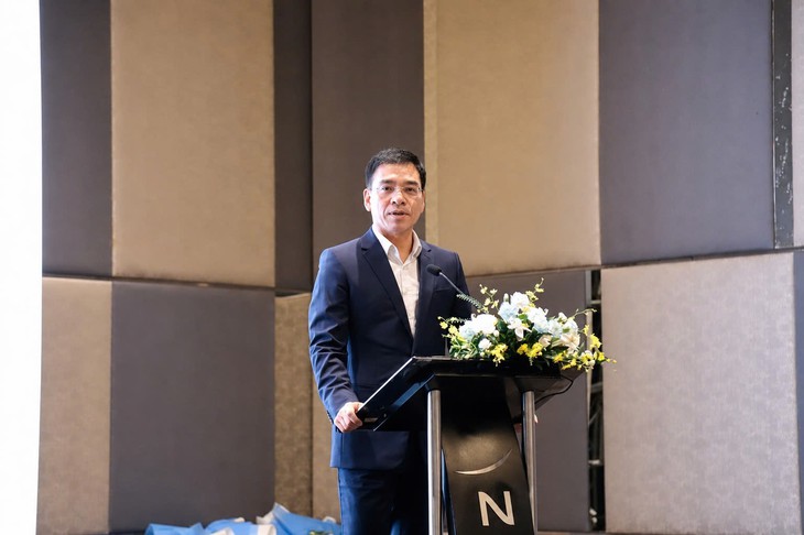 'xe cứu thương chạy đến đâu, đèn giao thông phải xanh đến đó' - Ảnh 1.