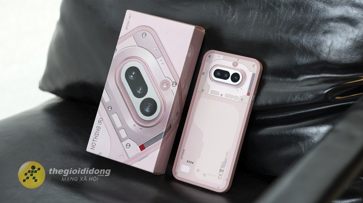 Cận cảnh Nothing Phone (4a): Món ngon mới cho phân khúc cận cao cấp - Ảnh 3.