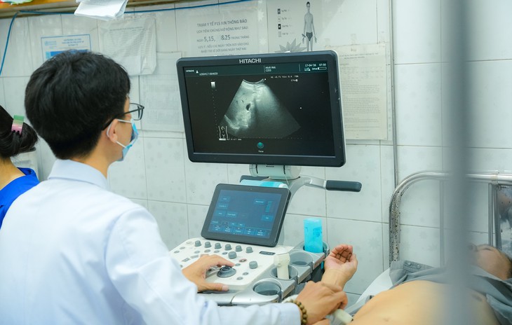 Không để y tế tư nhân phát triển riêng lẻ- Ảnh 1.