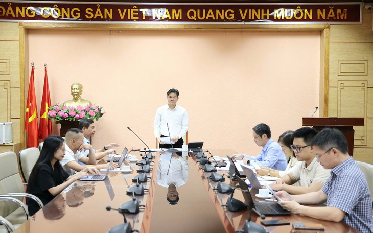 BHXH Việt Nam hướng dẫn cách thay đổi nơi đăng ký khám chữa bệnh BHYT ban đầu - Ảnh 2.