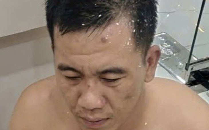 Xác minh vụ việc lừa đảo chiếm đoạt tài sản, phát hiện đối tượng đánh bạc - Ảnh 2.