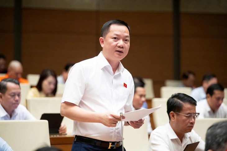 Bộ trưởng Xây dựng: Xử lý nghiêm đầu cơ, thổi giá bất động sản- Ảnh 1.