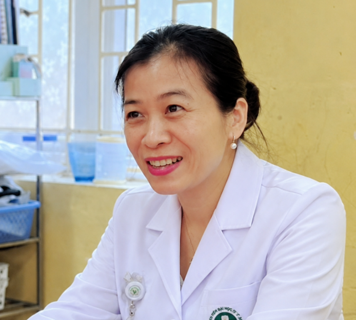Vượt qua ‘cơn bão cảm xúc’ ở tuổi trung niên - Ảnh 1.