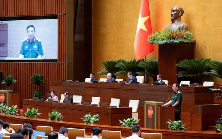 Quốc hội thông qua nhiều luật, nghị quyết và bế mạc Kỳ họp không thường lệ- Ảnh 2.
