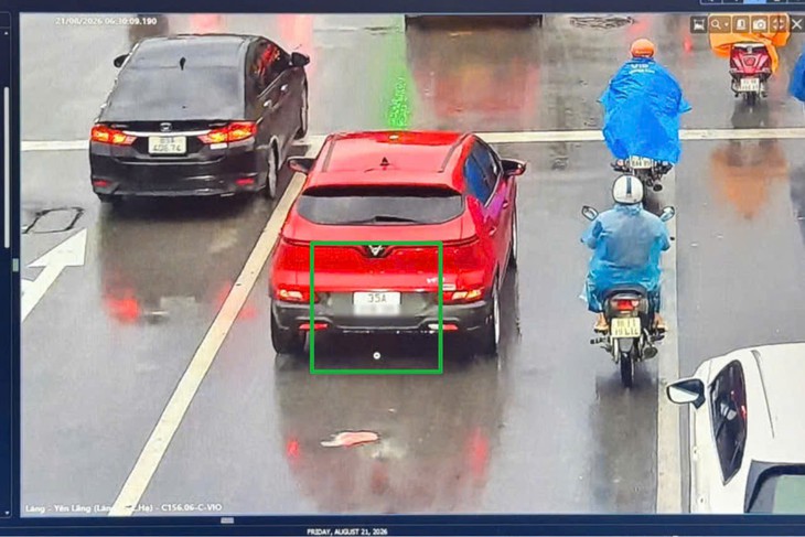 Hà Nội: Tài xế gắn 2 biển số khác nhau bị 'bắt bài' bởi camera AI- Ảnh 2.