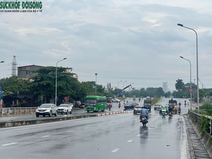 Sau mưa lớn, các 'điểm đen' ngập úng Hà Nội ra sao?- Ảnh 3.