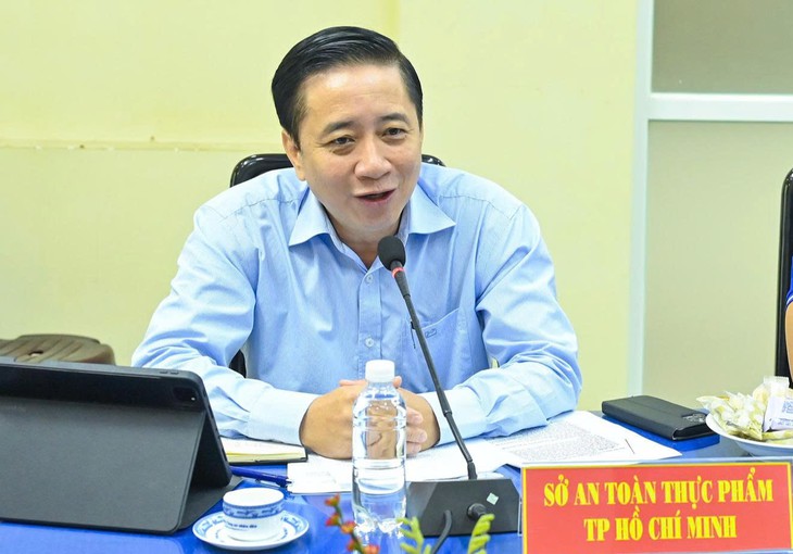 Hàng giả núp bóng ‘xách tay’, ‘sale sốc’, KOL quảng bá: TPHCM siết truy xuất nguồn gốc - Ảnh 3.