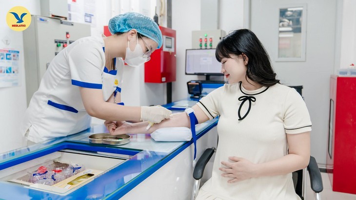 Sự thật về độ nhạy >99% của NIPT: Khoa học hay lời quảng cáo? - Ảnh 2.