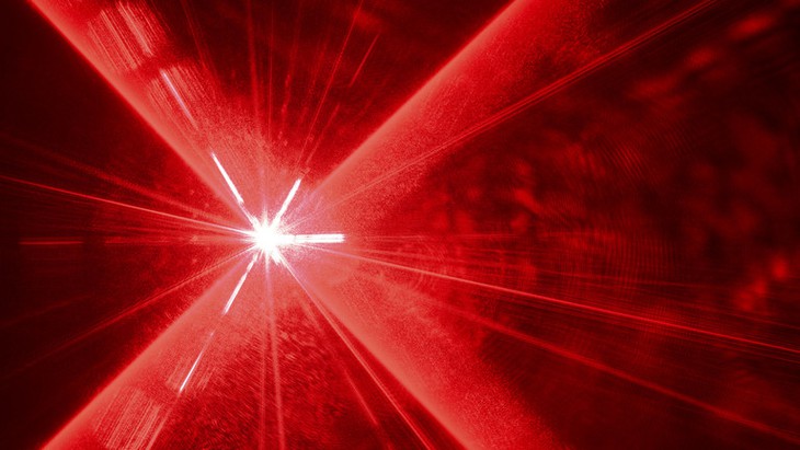 Súng laser cầm tay của Nga có thể xử lý vật liệu nổ cách 100 mét- Ảnh 1.