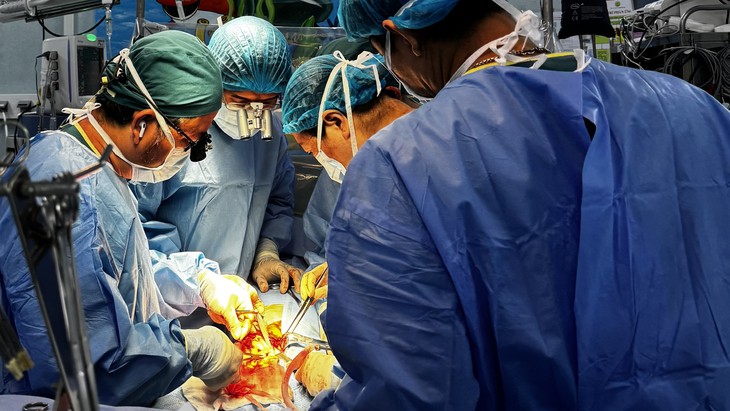 Bé trai 11 tuổi vỡ tinh hoàn do bị đá, bác sĩ cảnh báo phụ huynh- Ảnh 1.