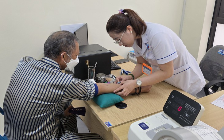 Người trên 60 tuổi làm được những điều này chứng tỏ sức khỏe tốt- Ảnh 4.