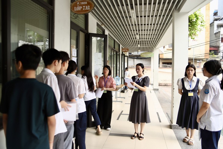 Hà Nội tính phương án xét tuyển vào lớp 10 và mong chờ từ phía phụ huynh- Ảnh 1.