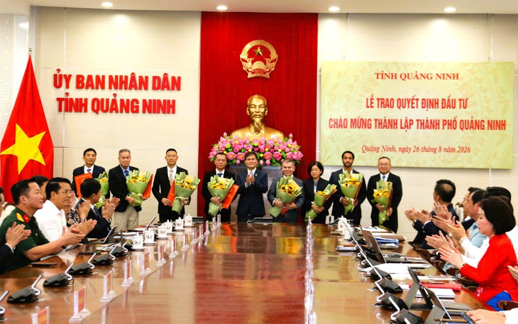 Quảng Ninh đồng loạt khởi công, khánh thành 25 dự án chào mừng lên thành phố- Ảnh 4.